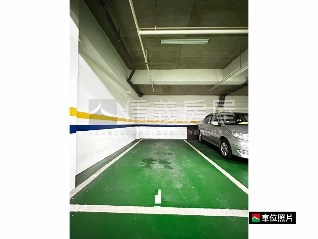 嚮陽住店一、二樓三房車位房屋室內格局與周邊環境