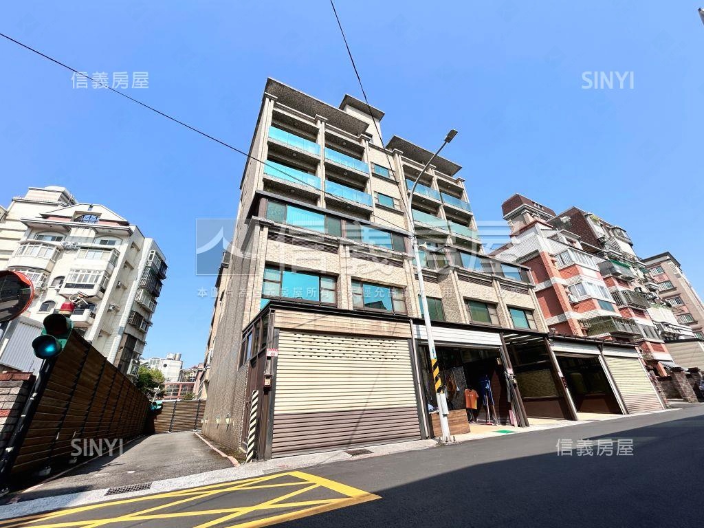 嚮陽住店一、二樓三房車位房屋室內格局與周邊環境
