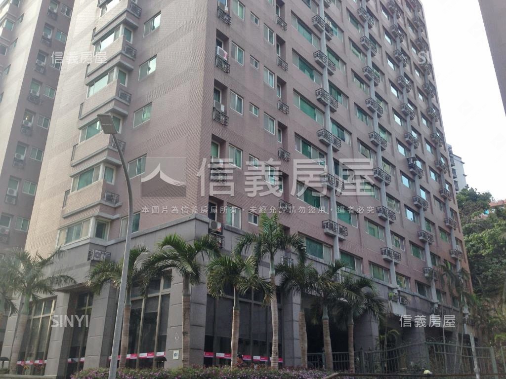 財庫邊間景觀套房房屋室內格局與周邊環境