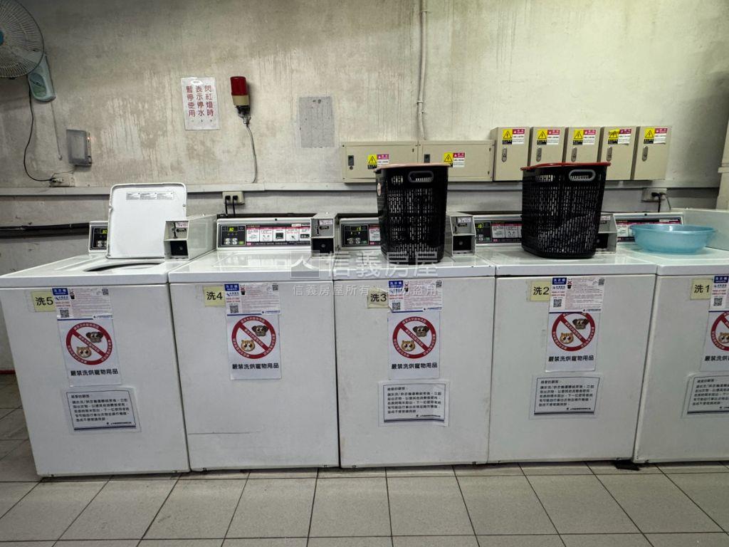 財庫邊間景觀套房房屋室內格局與周邊環境