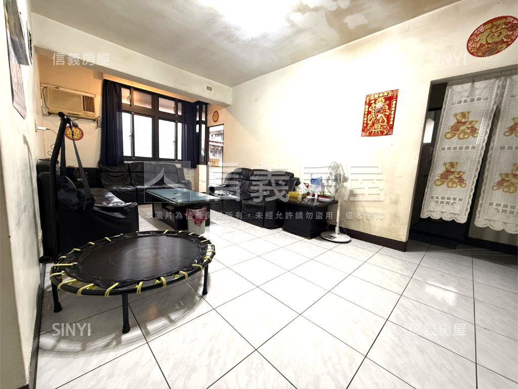 萬大路三樓房屋室內格局與周邊環境