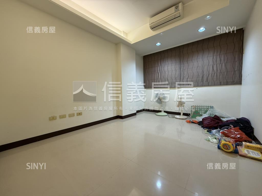 新故鄉雙拼大面寬別墅房屋室內格局與周邊環境