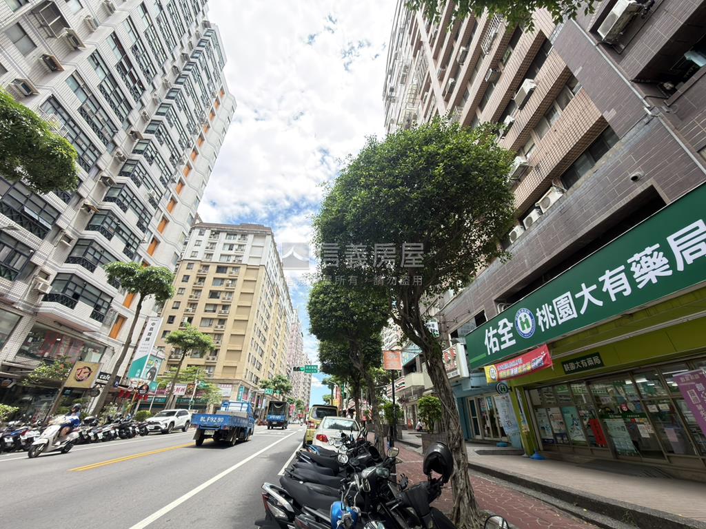 大有路高樓四房車位屋況佳房屋室內格局與周邊環境