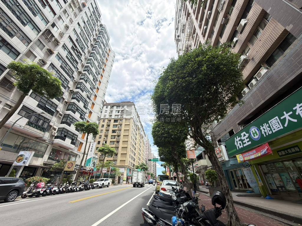 大有路高樓四房車位屋況佳房屋室內格局與周邊環境