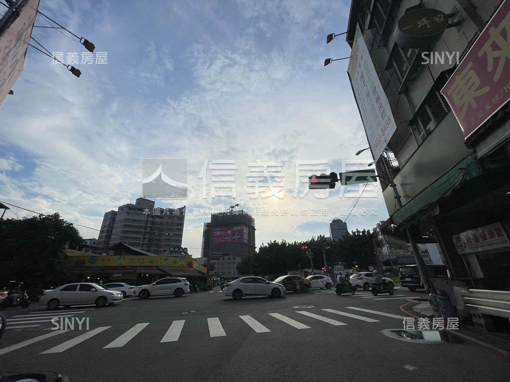郡將真情震後三房車位房屋室內格局與周邊環境