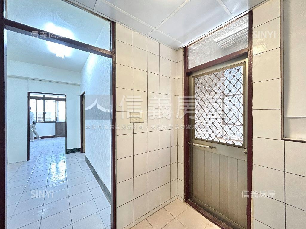 便宜！勤美朝南採光兩房房屋室內格局與周邊環境