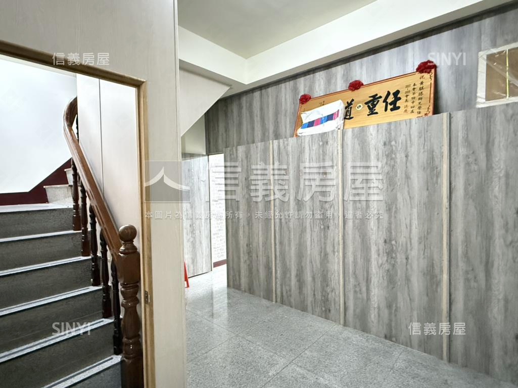 仁德中清路店面房屋室內格局與周邊環境
