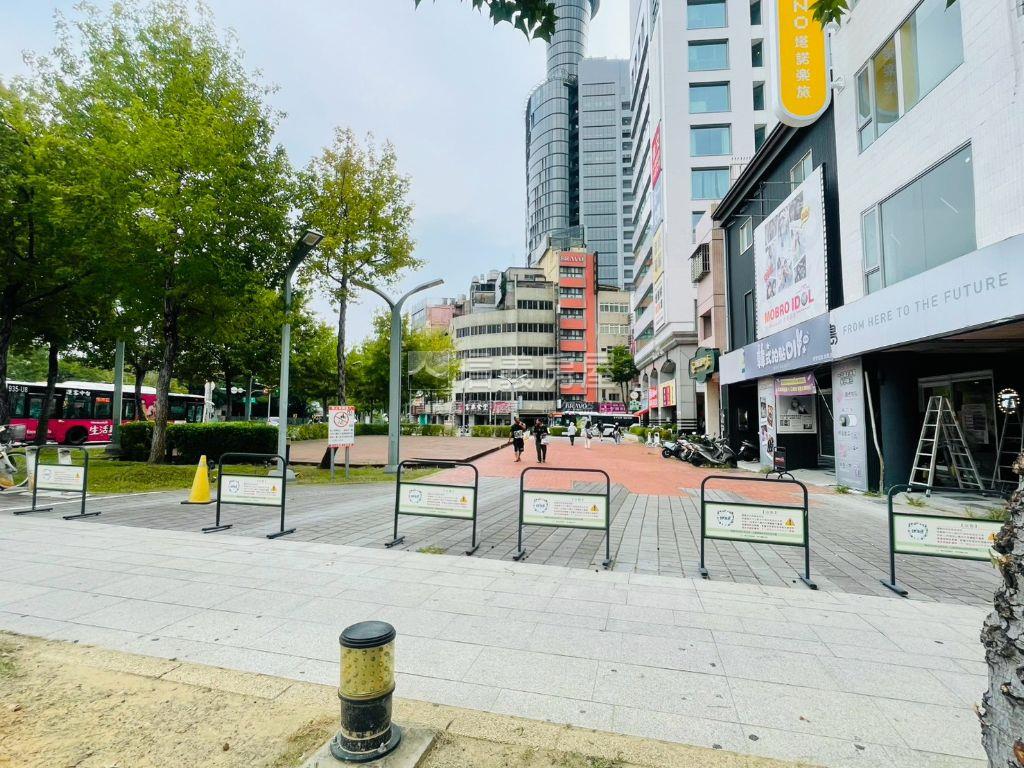 火車站前商旅＆店面金雞母房屋室內格局與周邊環境
