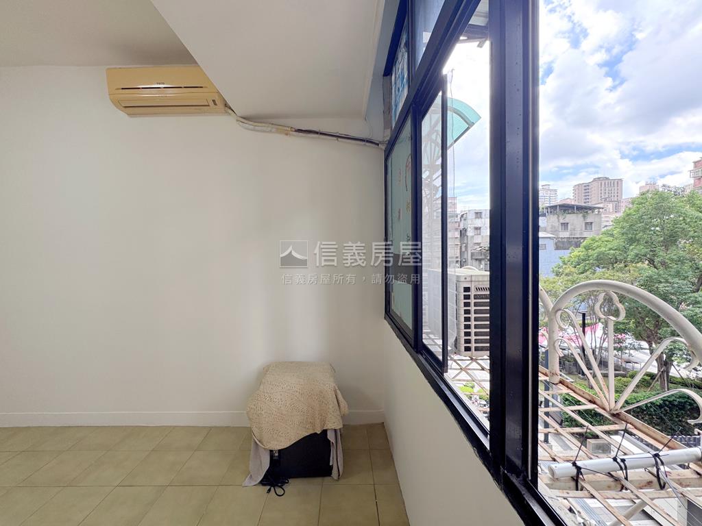 前後陽台標格低總大空間房屋室內格局與周邊環境