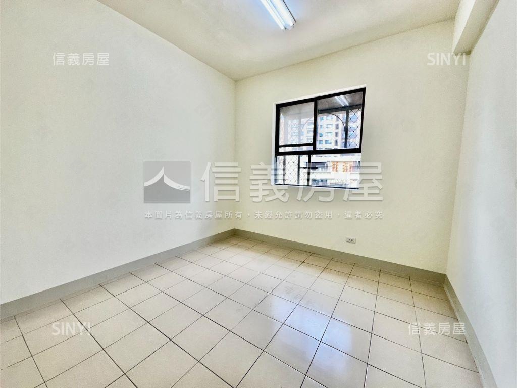 文藻大坪成家美寓房屋室內格局與周邊環境