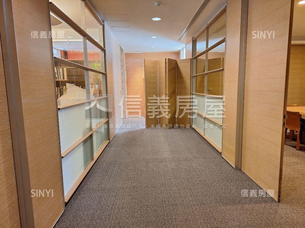 【長虹旗艦科技大樓】辦公房屋室內格局與周邊環境