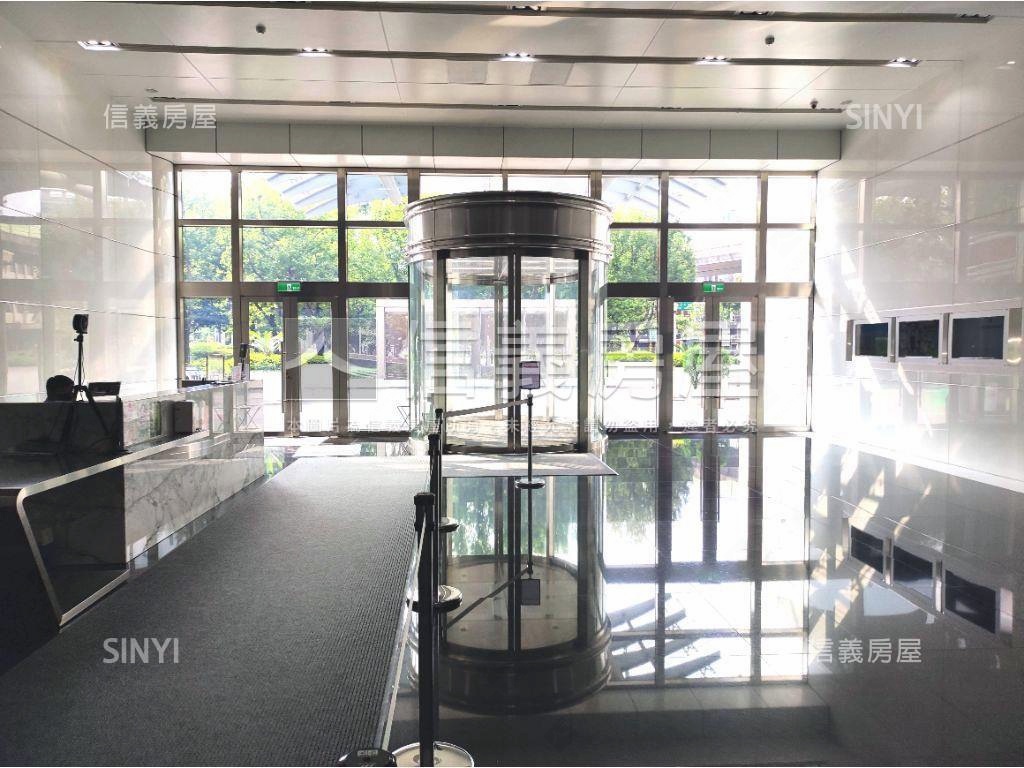 【長虹旗艦科技大樓】辦公房屋室內格局與周邊環境