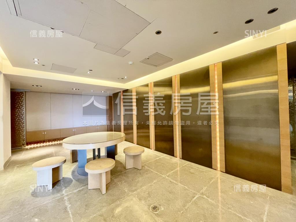 藏峰氣派鋼骨高樓名宅房屋室內格局與周邊環境