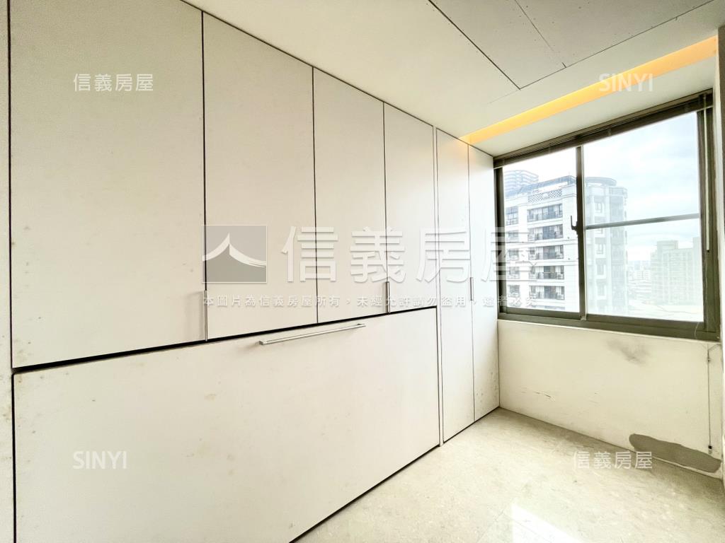 藏峰氣派鋼骨高樓名宅房屋室內格局與周邊環境