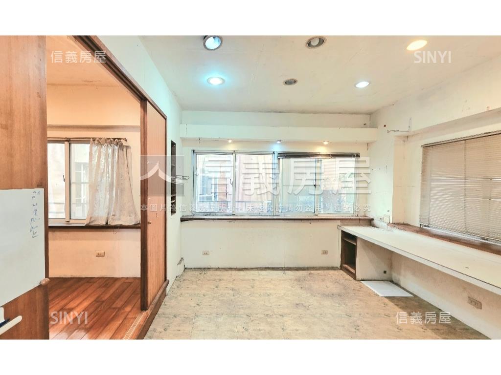 勝利路陽光溫馨美透天房屋室內格局與周邊環境