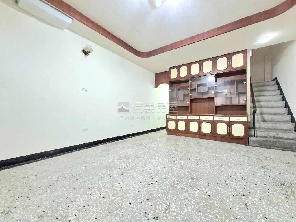 遇見成大｜活巷ＲＣ美透天房屋室內格局與周邊環境