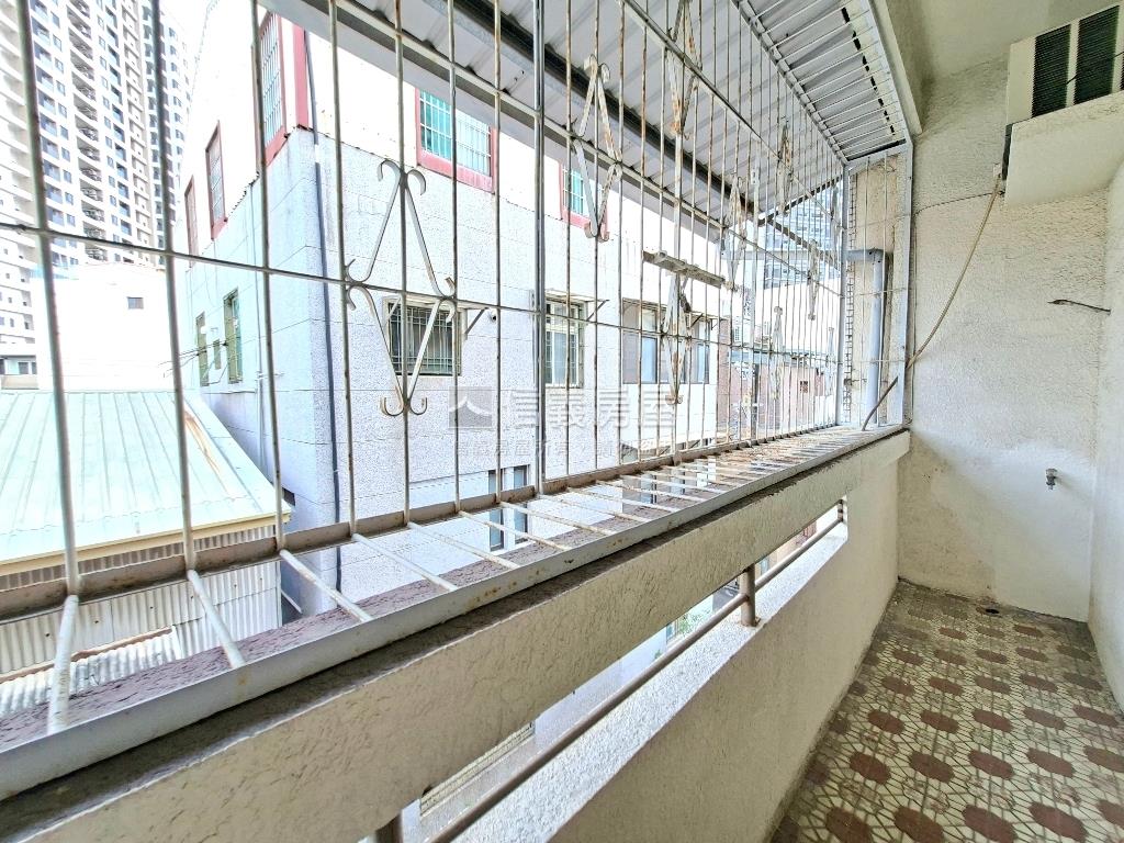 遇見成大｜活巷ＲＣ美透天房屋室內格局與周邊環境