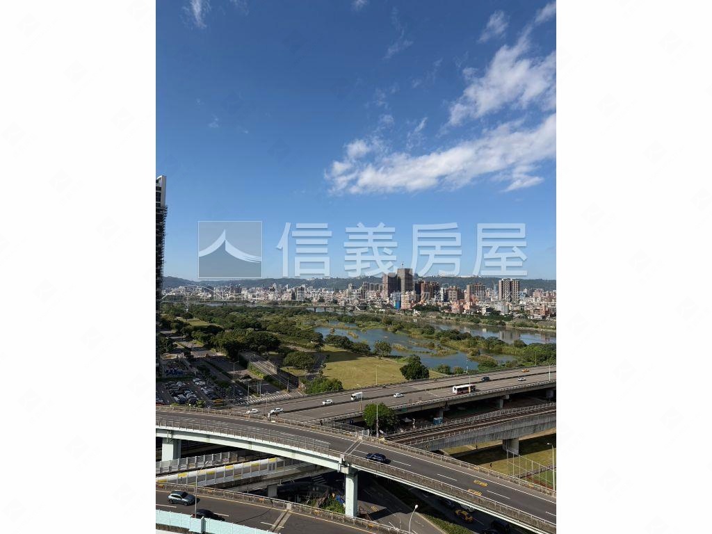 馬年大吉！芬蘭四房河景戶房屋室內格局與周邊環境