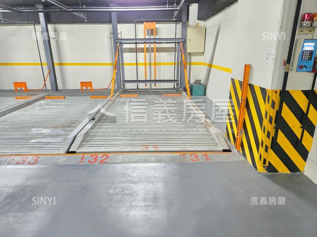 文山特區．兩房兩衛附車位房屋室內格局與周邊環境