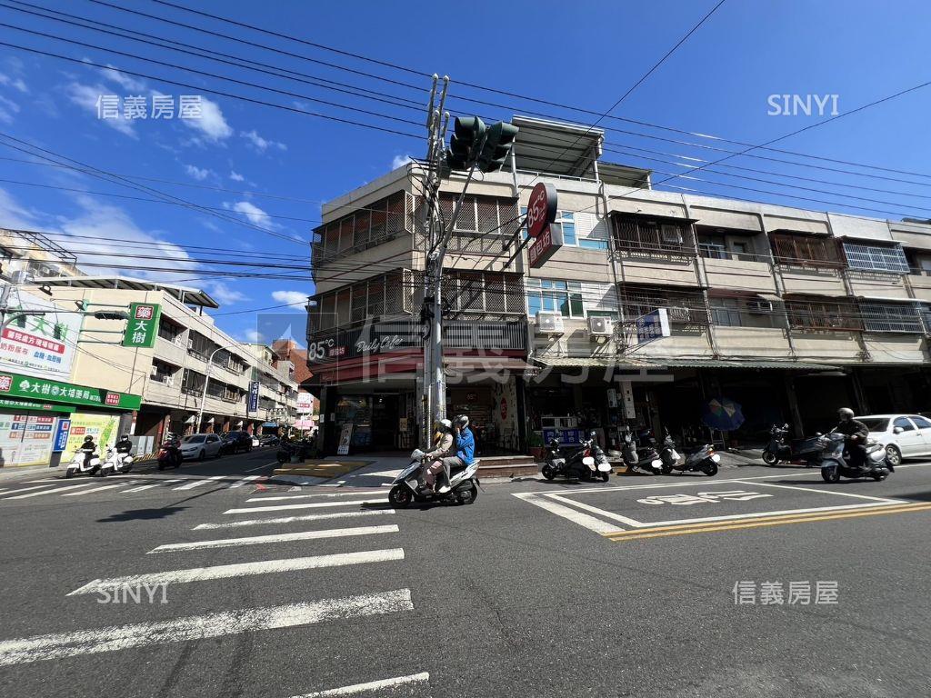 稀有釋出店住合一美透天讚房屋室內格局與周邊環境