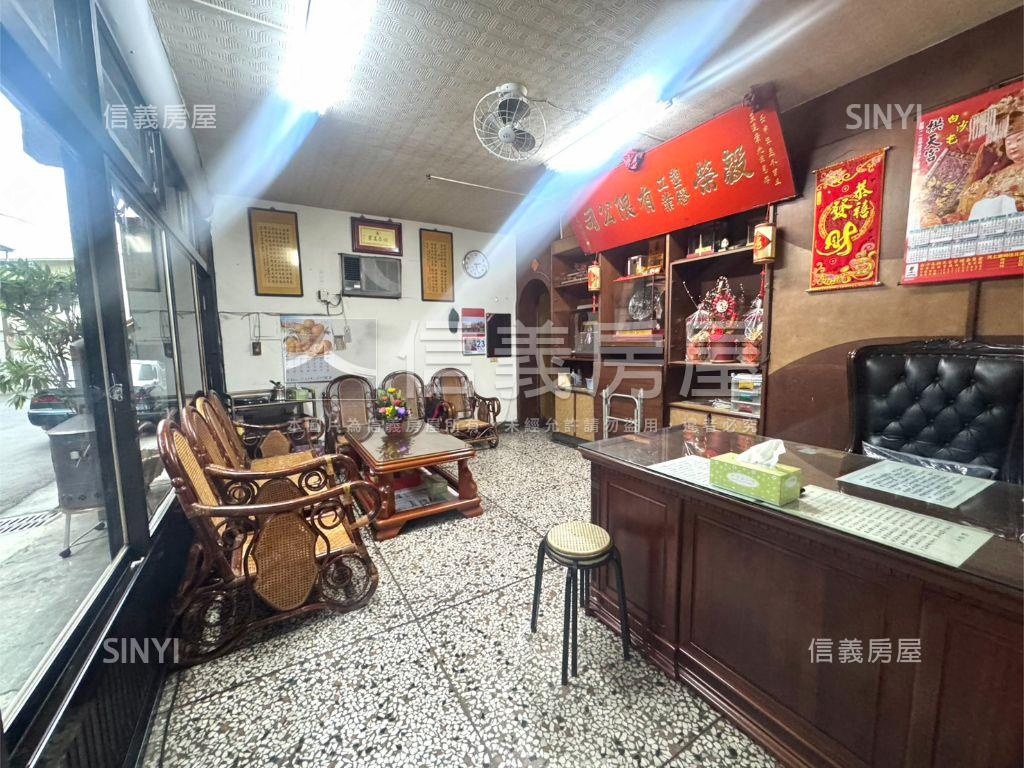 百坪三照住商用房屋室內格局與周邊環境