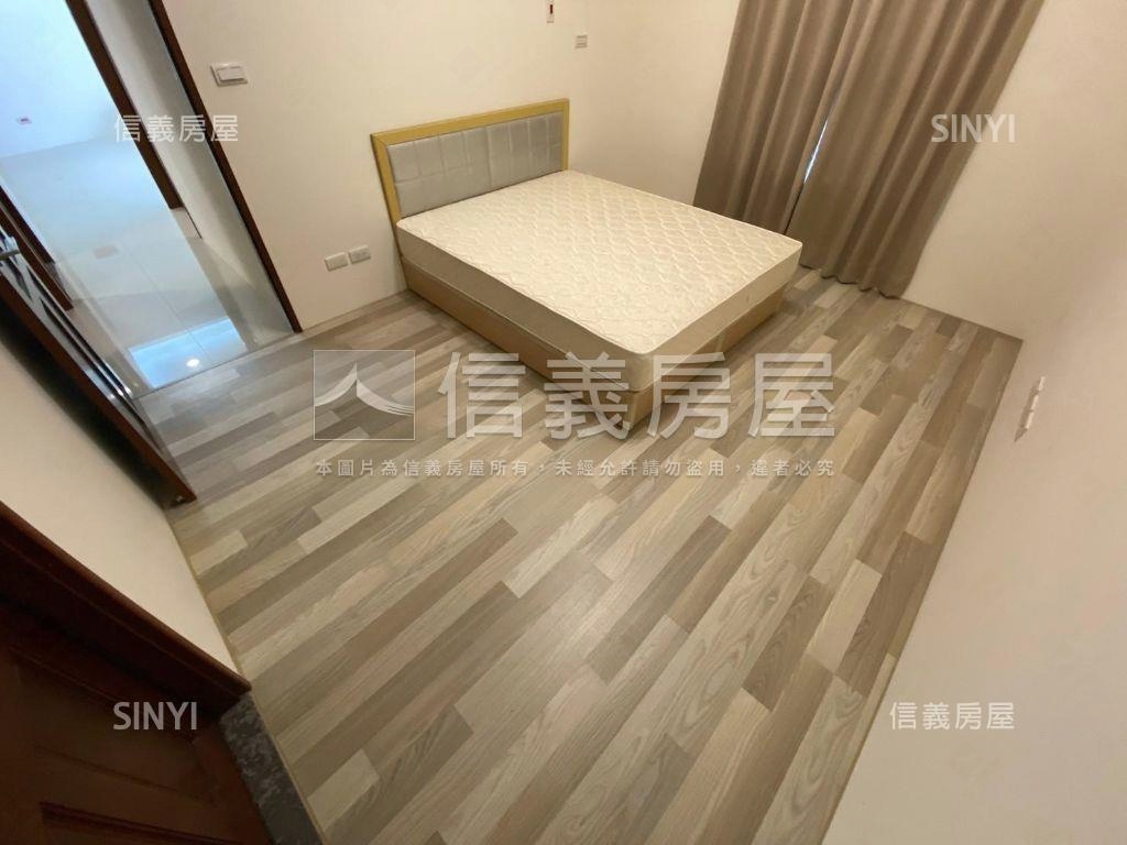 知己人家．三房平車房屋室內格局與周邊環境
