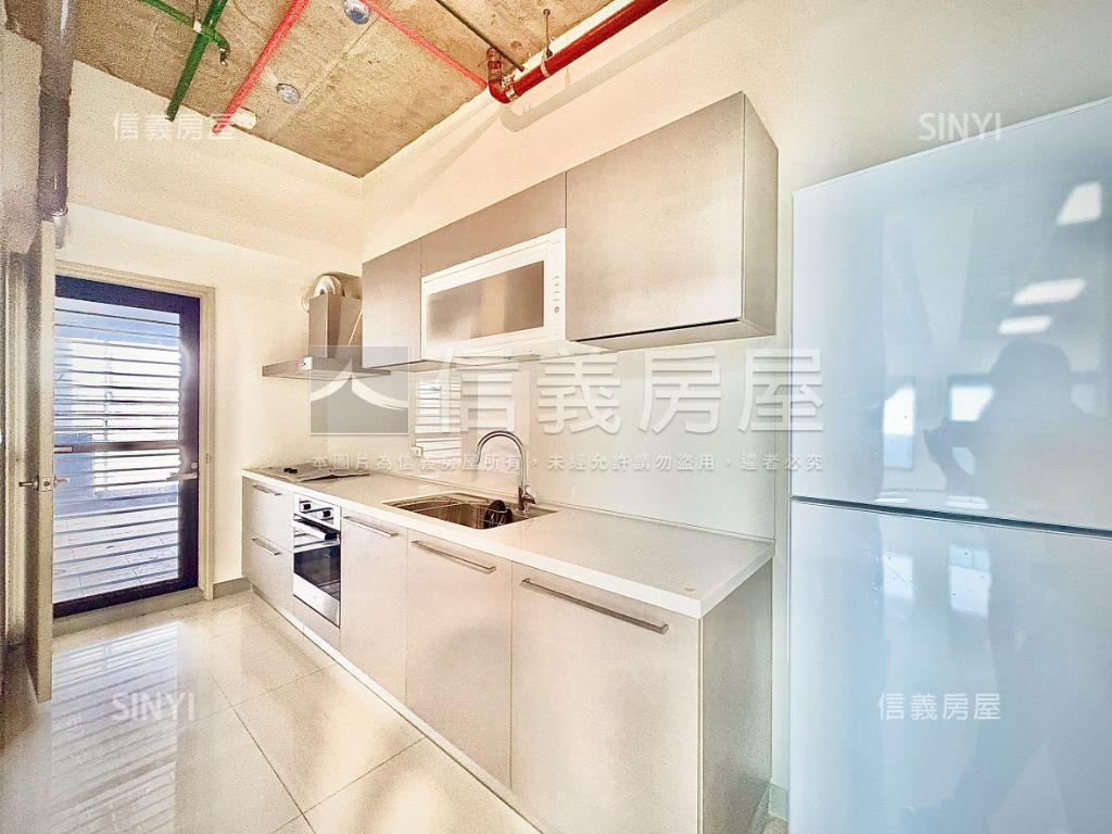 聯上海棠｜海景大三房平車房屋室內格局與周邊環境