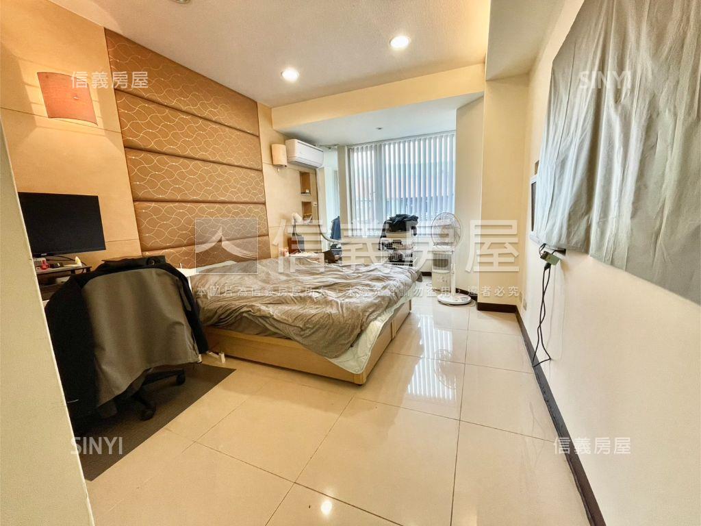 西湖園★高樓景觀電梯三房房屋室內格局與周邊環境