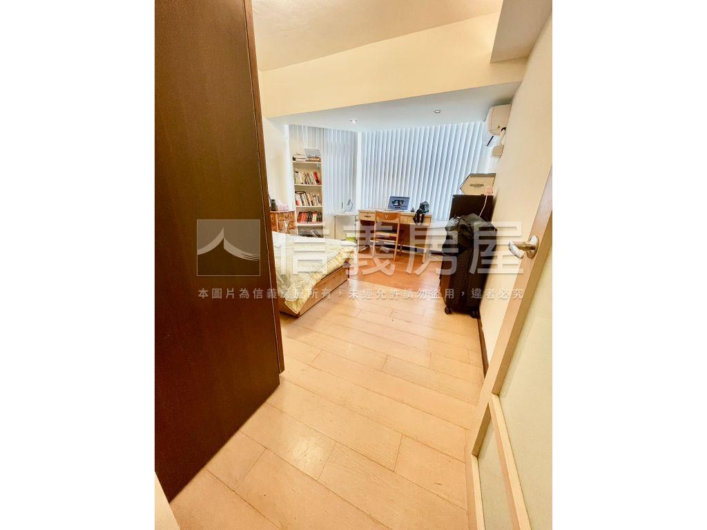 西湖園★高樓景觀電梯三房房屋室內格局與周邊環境