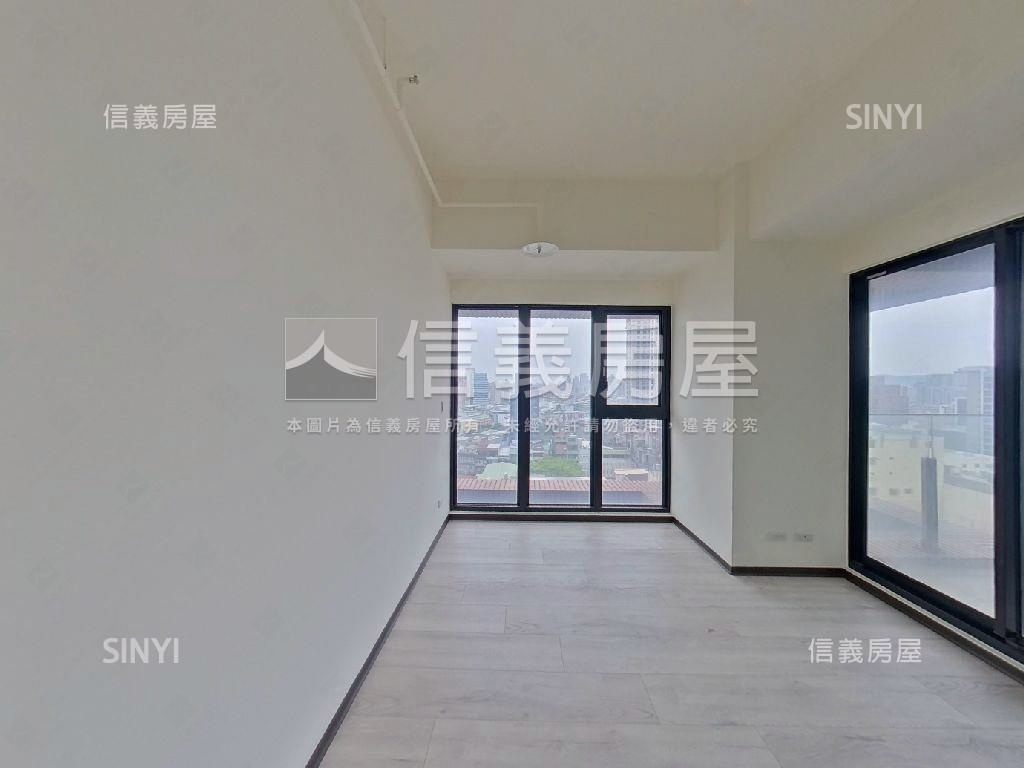 都心皇璽高樓３房車位房屋室內格局與周邊環境