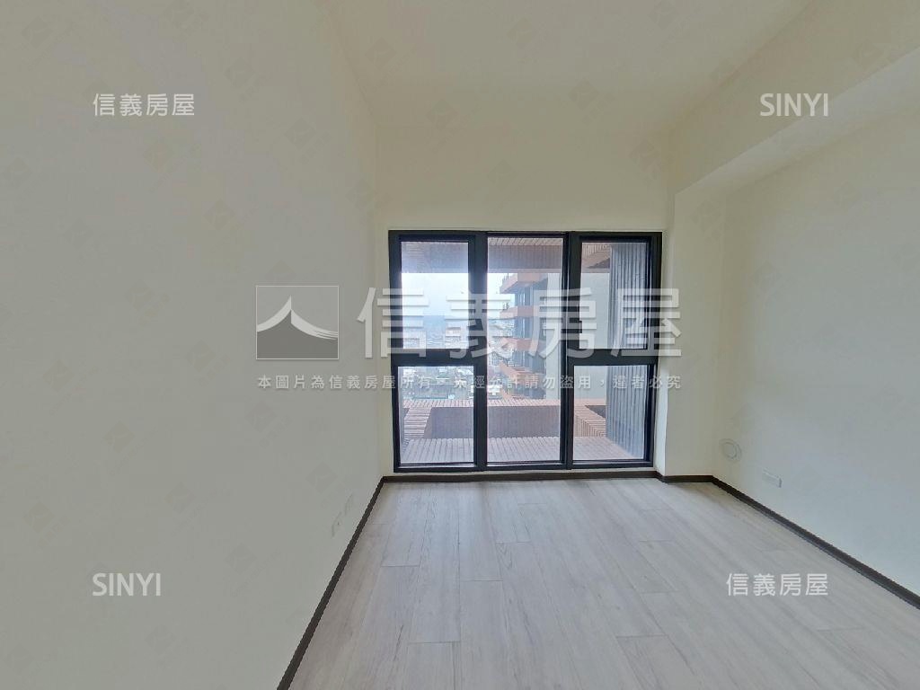 都心皇璽高樓３房車位房屋室內格局與周邊環境