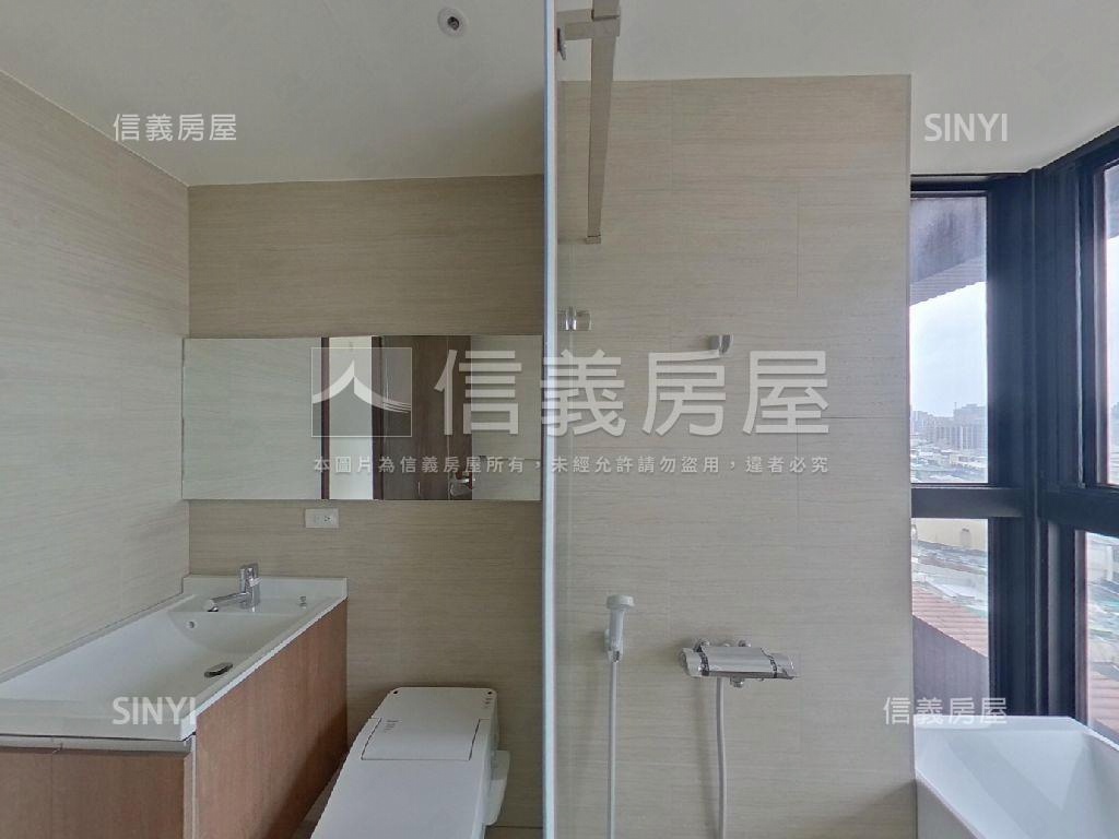 都心皇璽高樓３房車位房屋室內格局與周邊環境