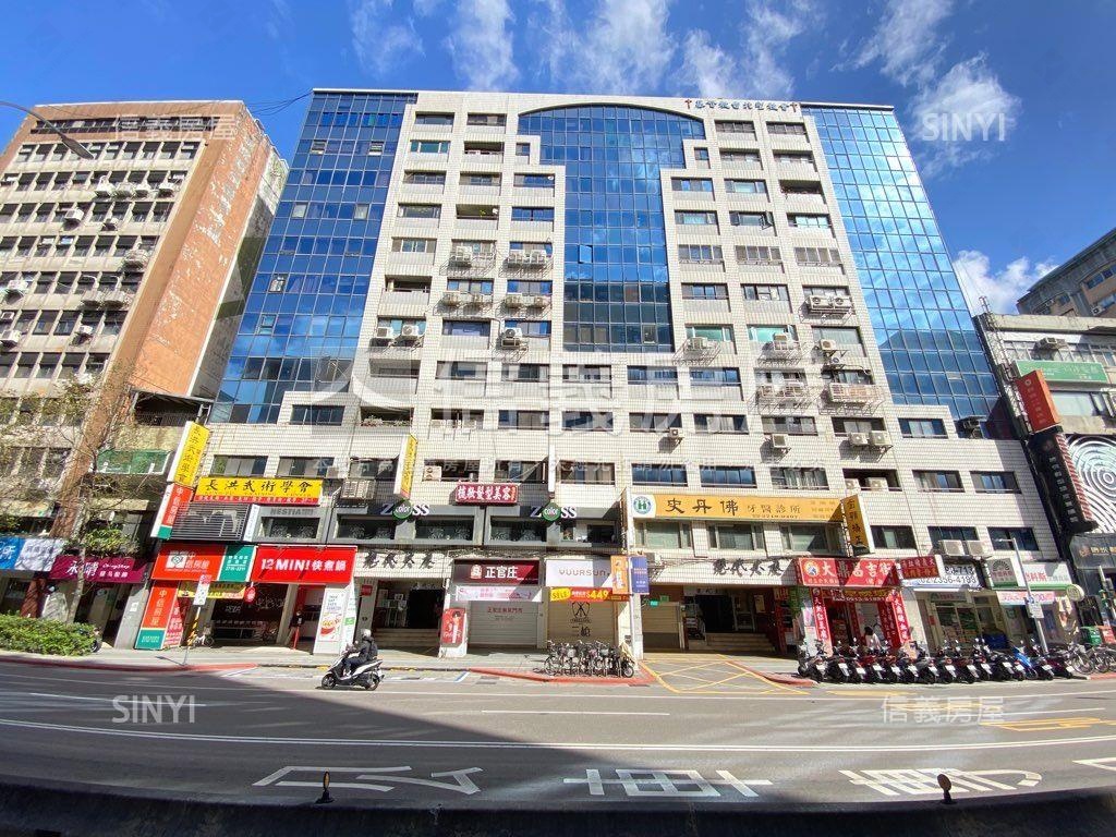 南京東路小巨蛋住辦大樓房屋室內格局與周邊環境