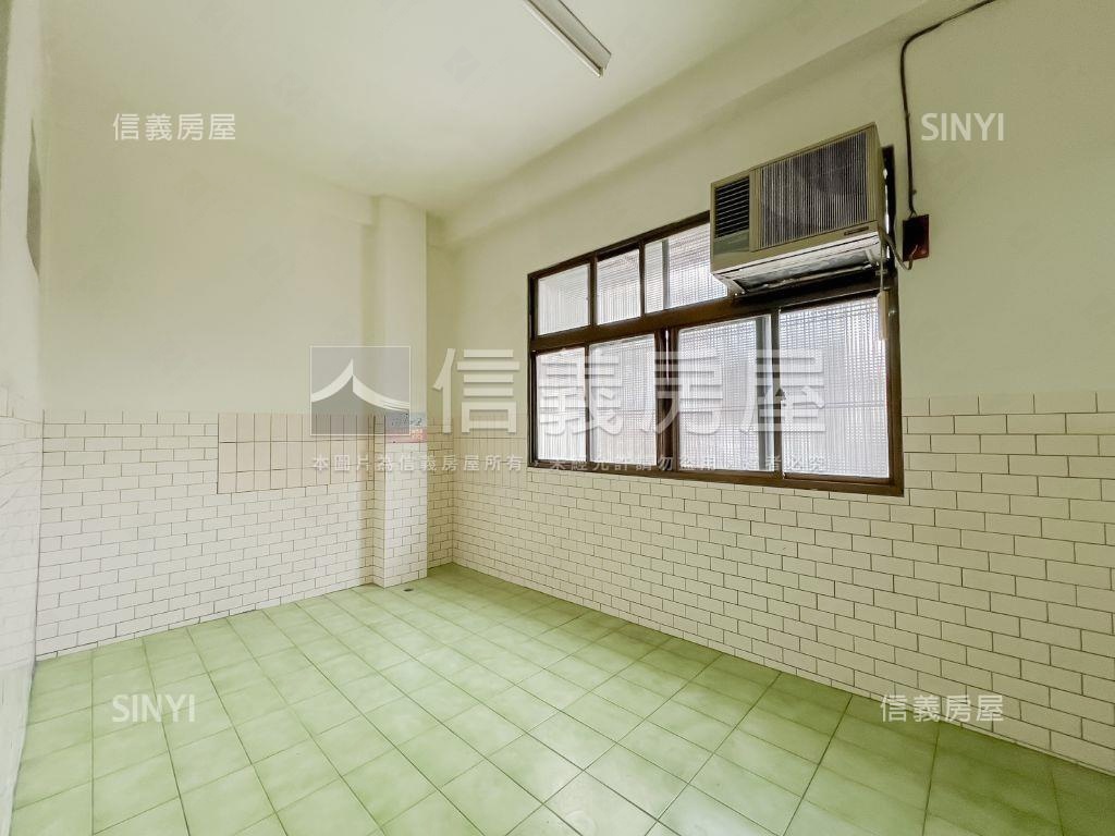 豐原朝北臨路透天房屋室內格局與周邊環境