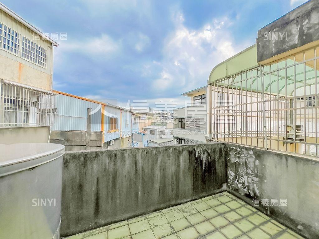 豐原朝北臨路透天房屋室內格局與周邊環境