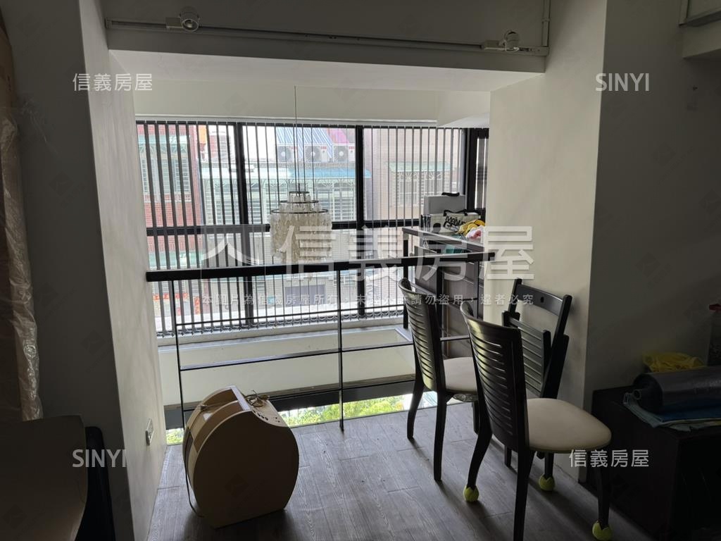 近永和國小夾層加蓋店鋪房屋室內格局與周邊環境