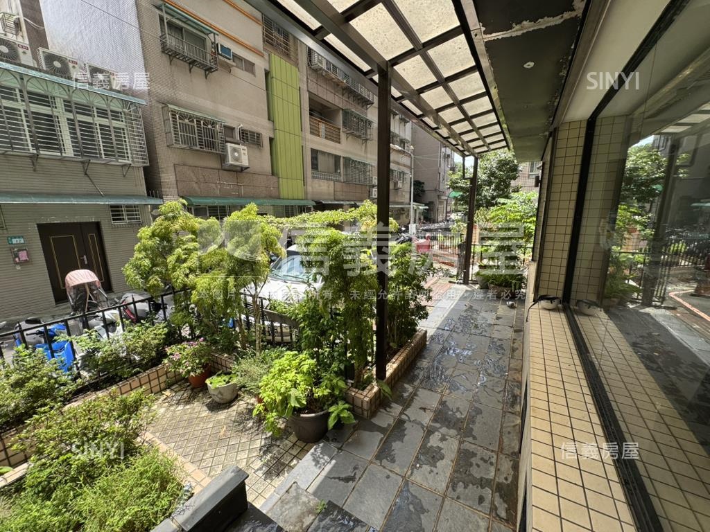 近永和國小夾層加蓋店鋪房屋室內格局與周邊環境