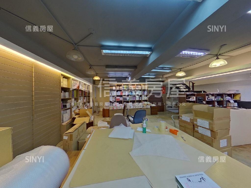 近永和國小夾層加蓋店鋪房屋室內格局與周邊環境