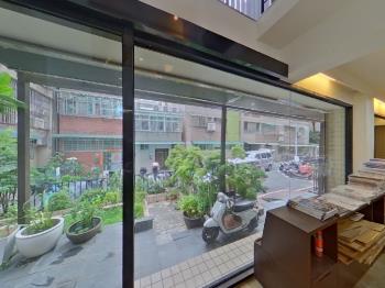 近永和國小夾層加蓋店鋪