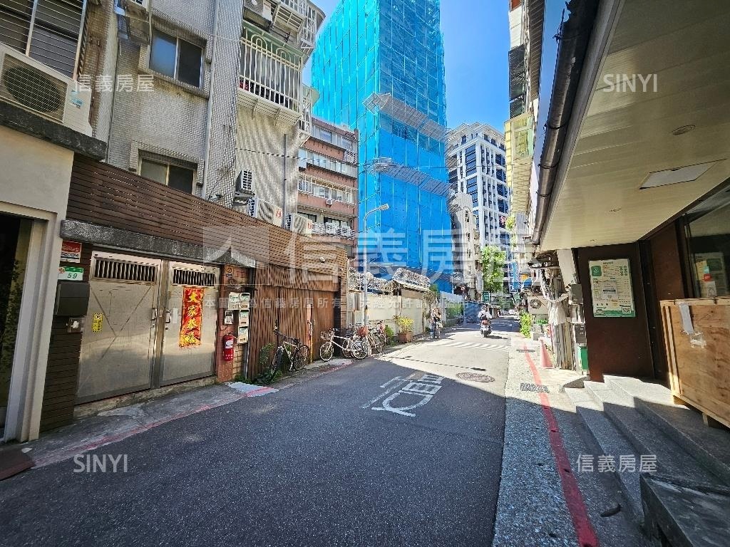 華山低總２房有頂加房屋室內格局與周邊環境