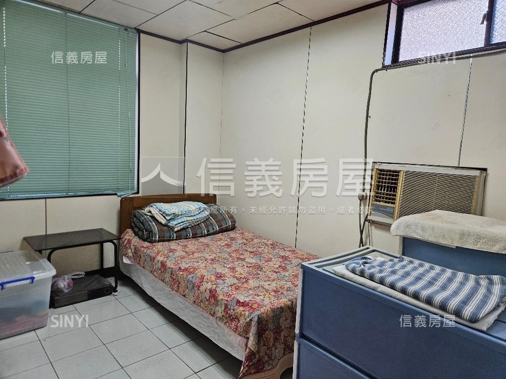 華山低總２房有頂加房屋室內格局與周邊環境