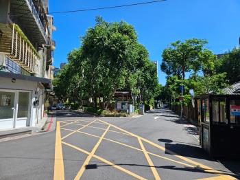 華山低總２房有頂加