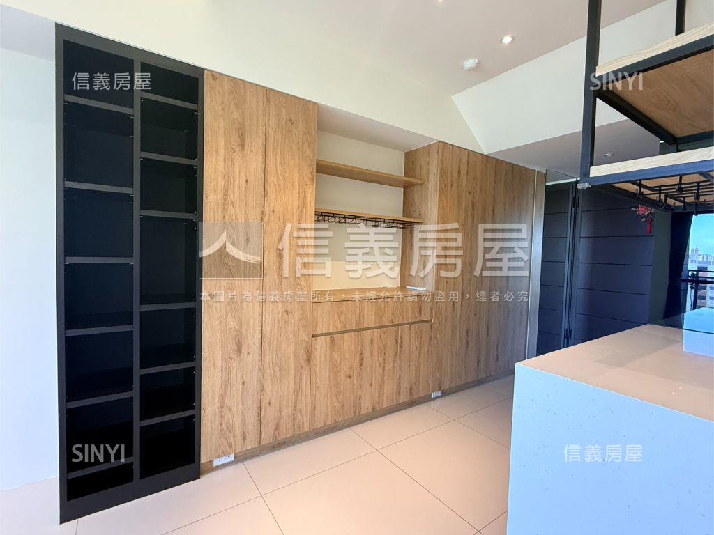 富宇愛慕朝西南美三房房屋室內格局與周邊環境