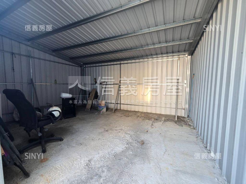 茄萣近興達港商二土地房屋室內格局與周邊環境