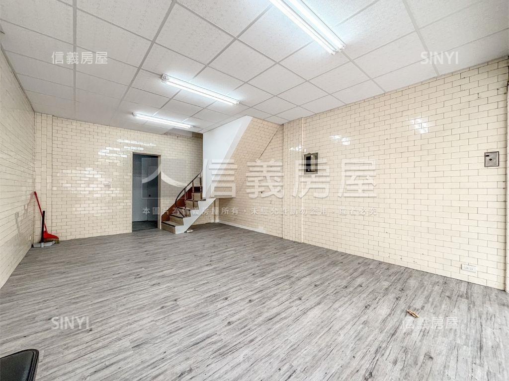 和平二路銀行旁正路店面房屋室內格局與周邊環境