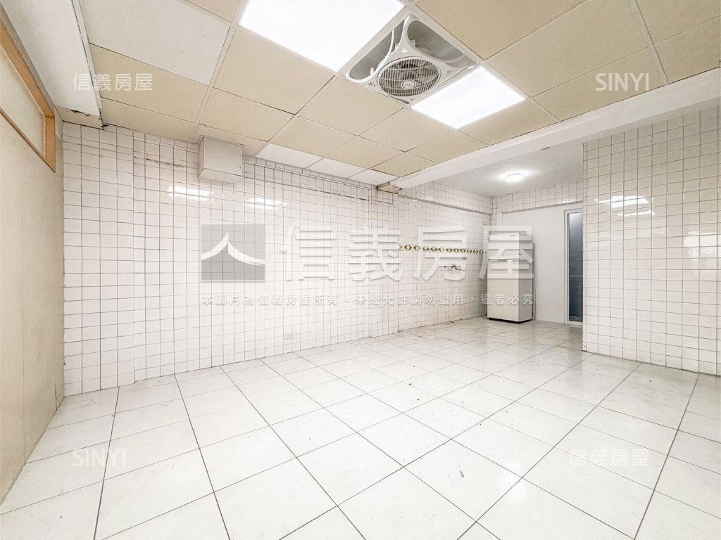 和平二路銀行旁正路店面房屋室內格局與周邊環境