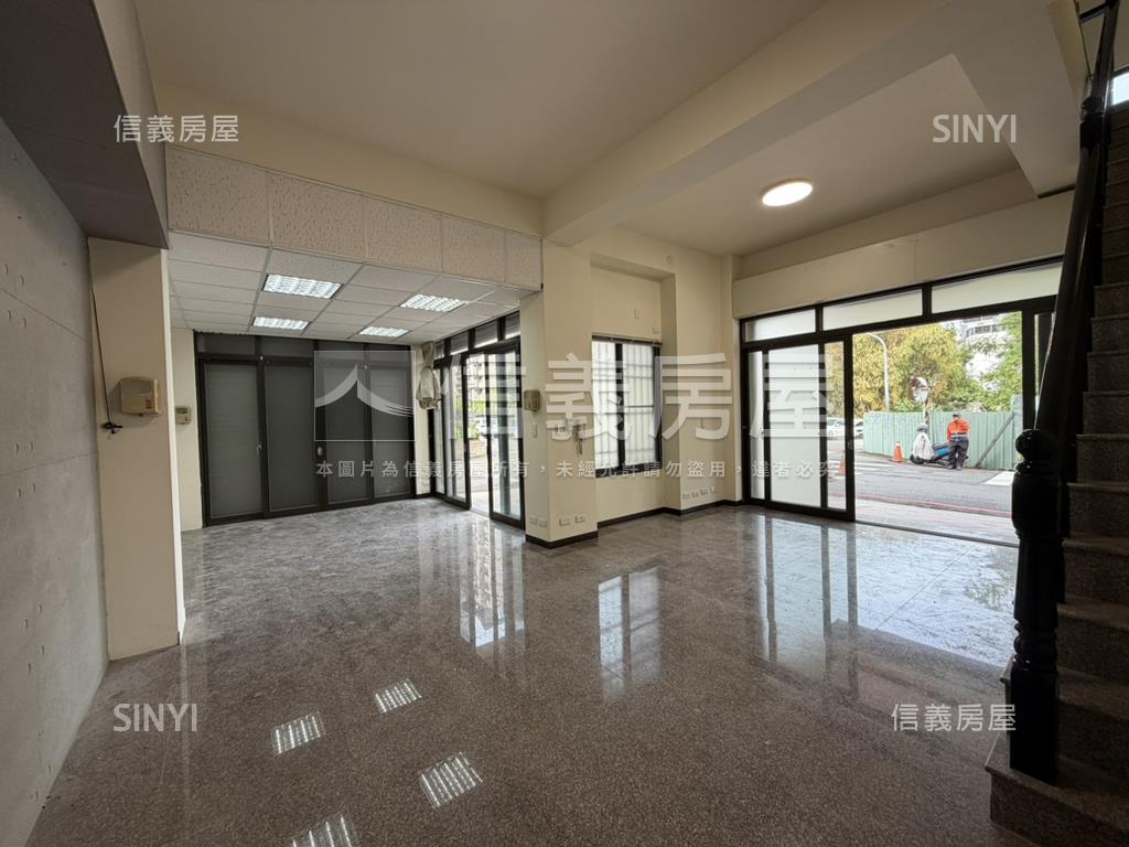 南屯精科商圈角間透店房屋室內格局與周邊環境