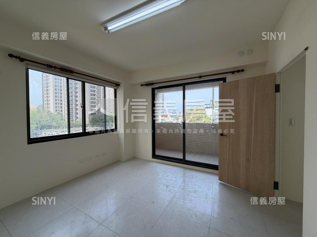 南屯精科商圈角間透店房屋室內格局與周邊環境