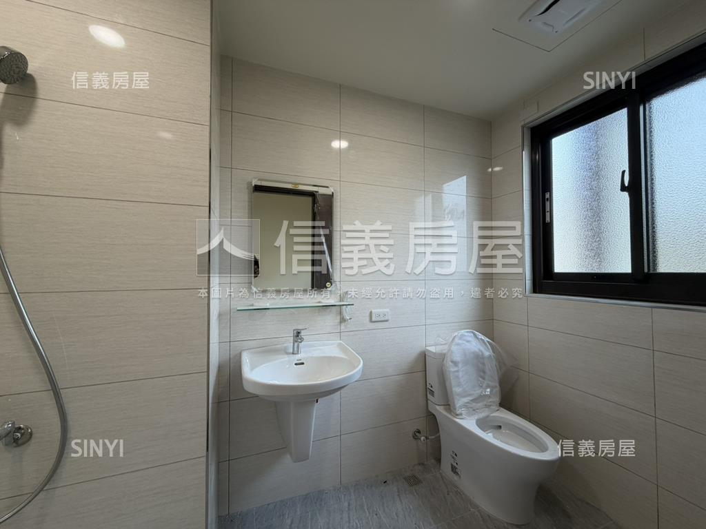 南屯精科商圈角間透店房屋室內格局與周邊環境