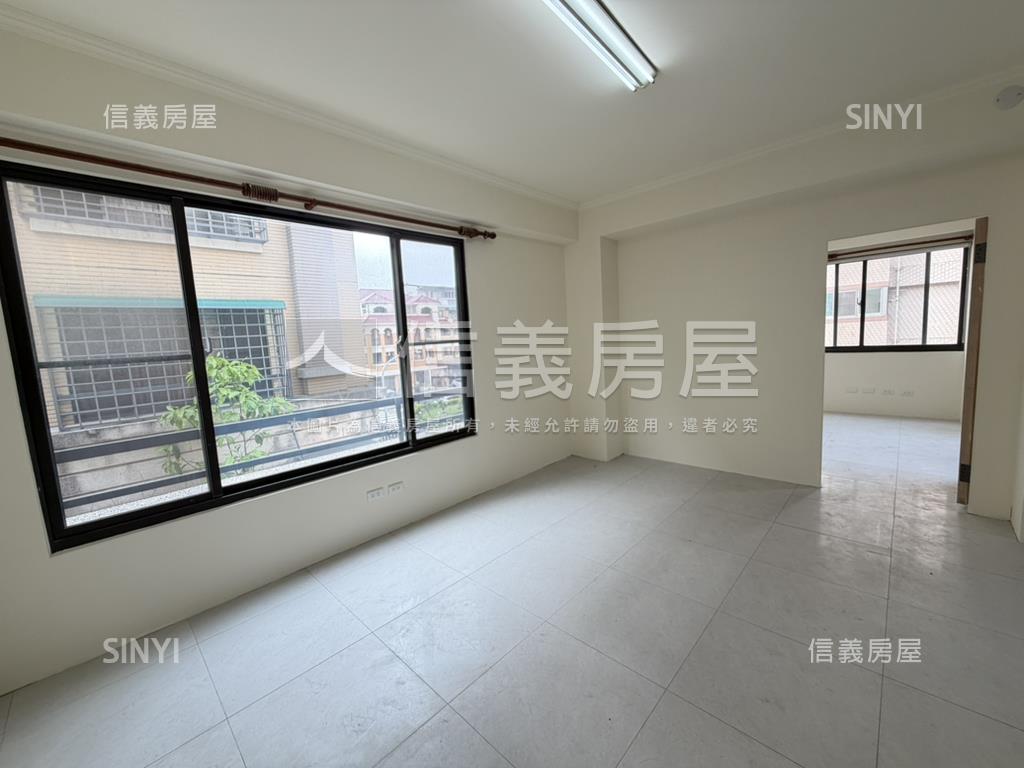 南屯精科商圈角間透店房屋室內格局與周邊環境